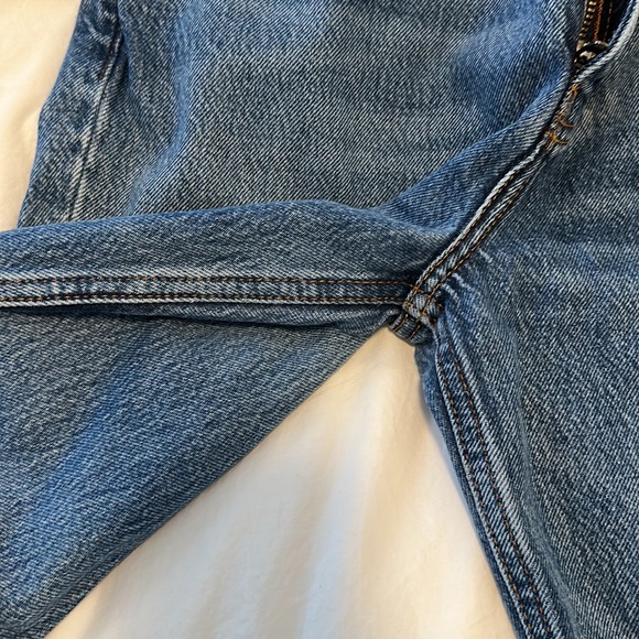Reformation Julia High Rise Jean - Picture 5 of 6